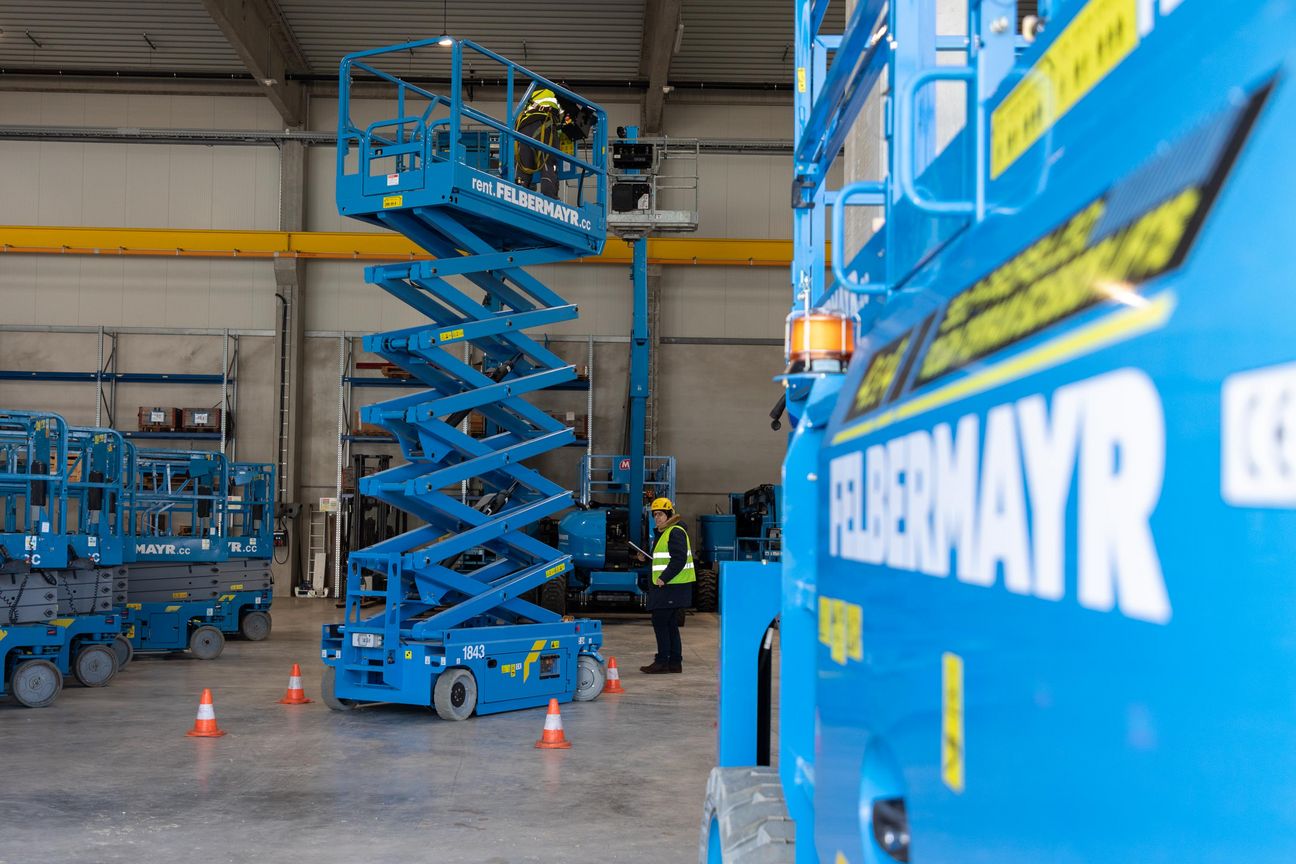 Arbeitsbühnen und Stapler Verleih bei Felbermayr