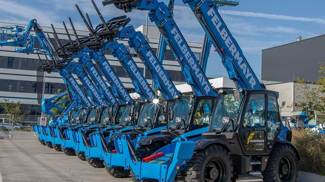 Teleskopstapler F-11 TSX, F-14 TSX und F-18 TSX zum Mieten verfügbar.